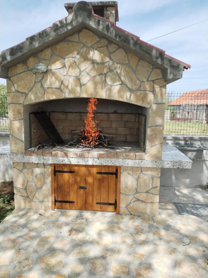 Holiday Home Nena Drniš Exterior foto